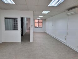 Telok Ayer Conservation Area (D1), Shop House #457281741